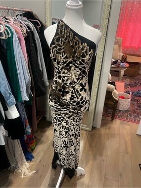 Pamela Dennis One-Shoulder Black and Gold Velvet/ Chiffon Patterned Maxi Dress